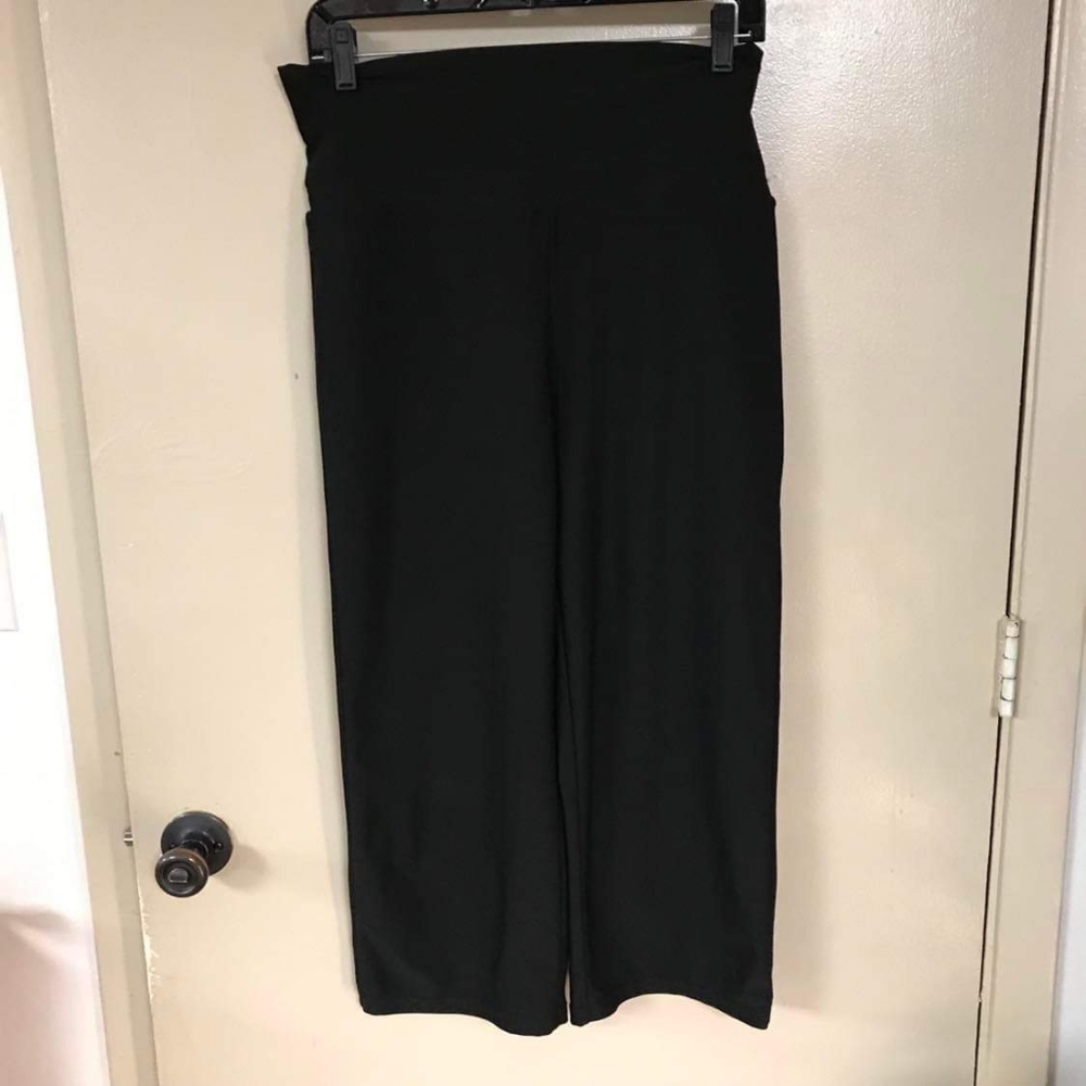 Danskin brand black workout pants size medium